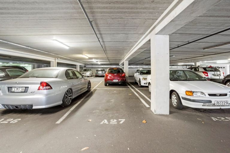 Photo of property in The Rennaissance, 14e/18 Ronwood Avenue, Manukau, Auckland, 2104
