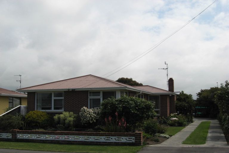 Photo of property in 22 Whitefield Street, Kaiapoi, 7630
