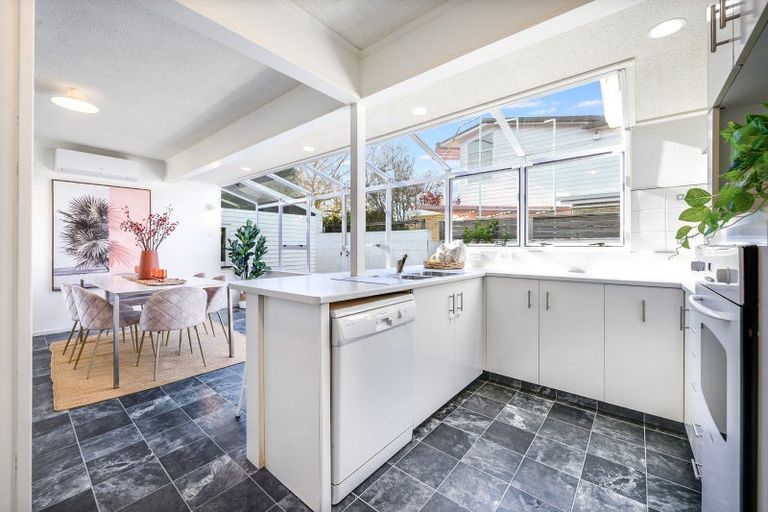 Photo of property in 12 Saint Pauls Road, Chartwell, Hamilton, 3210