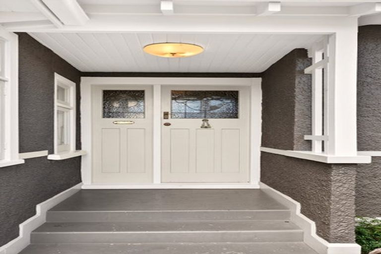 Photo of property in 106 Lincoln Road, Masterton, 5810