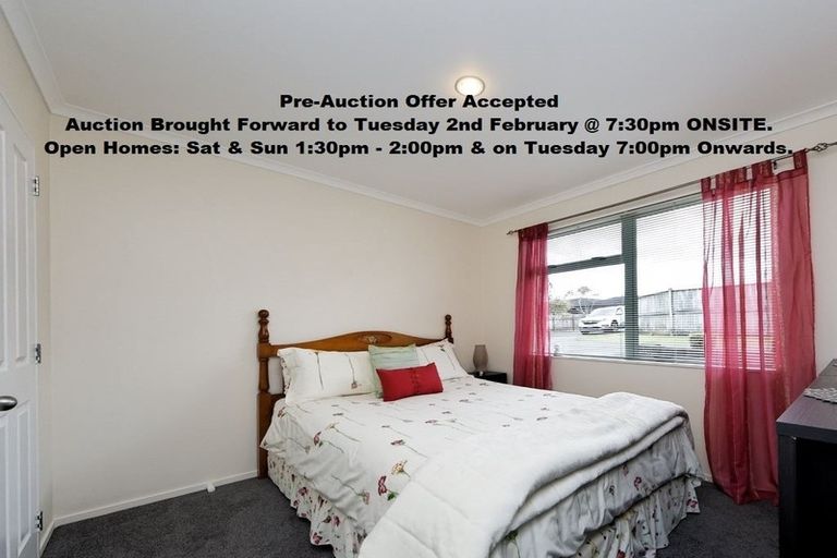 Photo of property in 147f Sturges Road, Henderson, Auckland, 0612