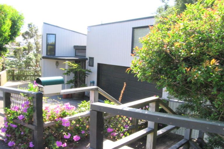 Photo of property in 147 The Ridgeway, Mornington, Wellington, 6021