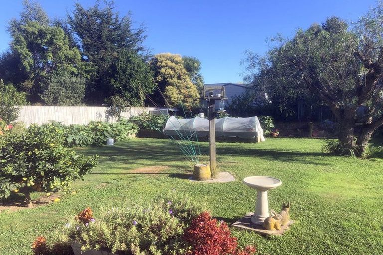 Photo of property in 4 Savage Crescent, Waipukurau, 4200