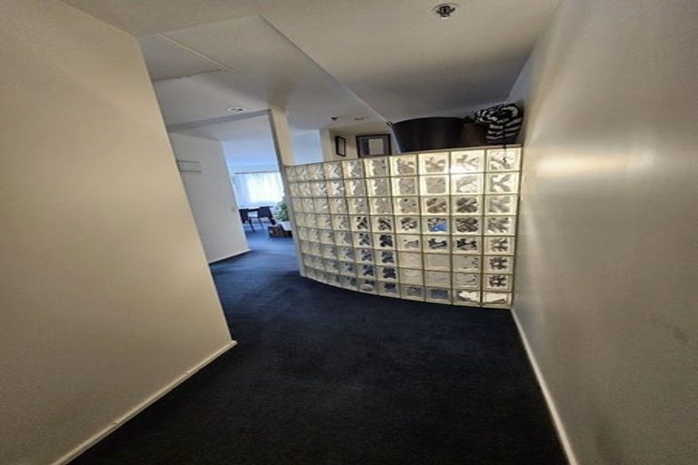 Photo of property in Courtenay Apartments, 603/120 Courtenay Place, Te Aro, Wellington, 6011