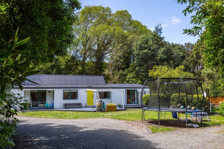 Photo of property in 4a Kereru Grove, Featherston, 5710