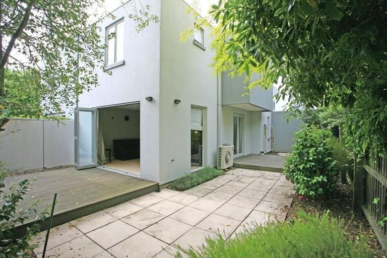 Photo of property in 20b Mayfair Street, Riccarton, Christchurch, 8011