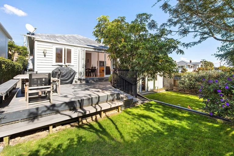 Photo of property in 2 Milton Road, Mount Eden, Auckland, 1024