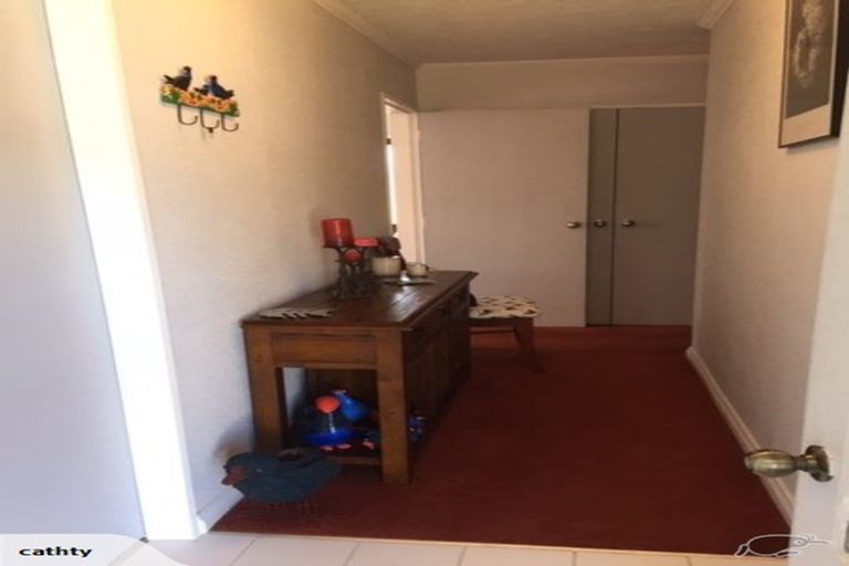 Photo of property in 9 California Drive, Totara Park, Upper Hutt, 5018