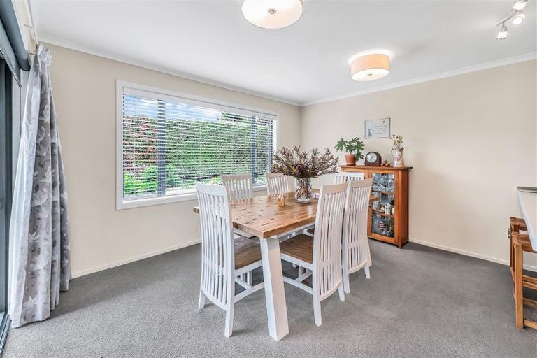 Photo of property in 34 Royleen Street, Casebrook, Christchurch, 8051