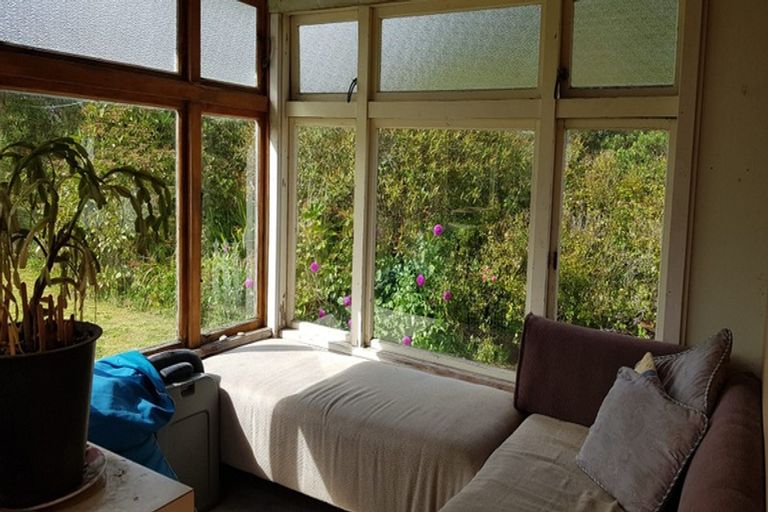 Photo of property in 161 Queen Street, Westport, 7825