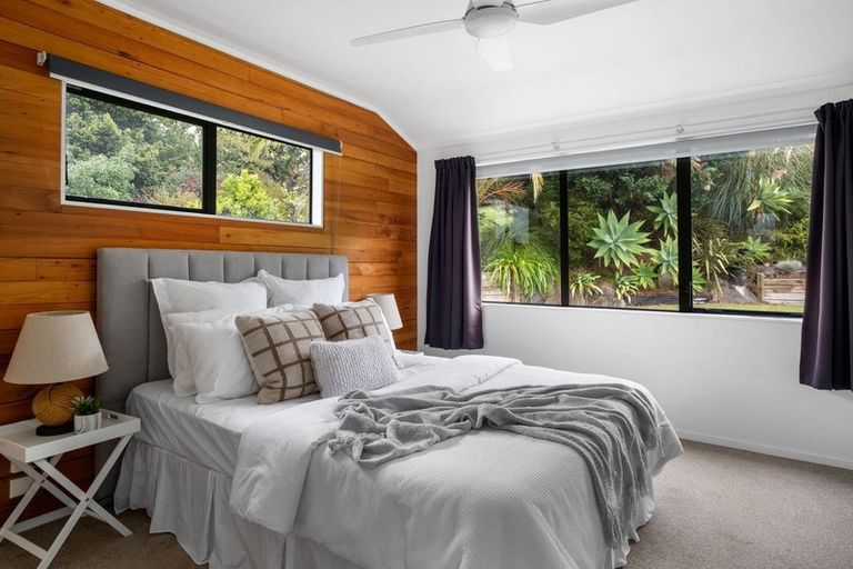 Photo of property in 37 Poike Road, Hairini, Tauranga, 3112