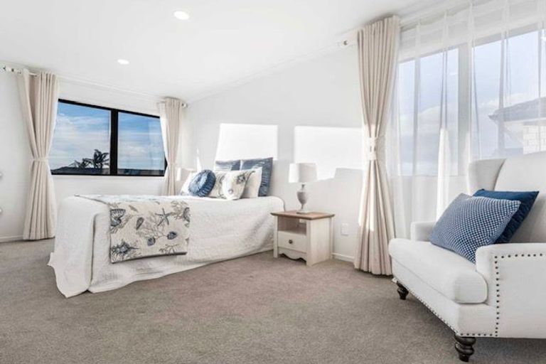 Photo of property in 62 Donegal Park Drive, Flat Bush, Auckland, 2019