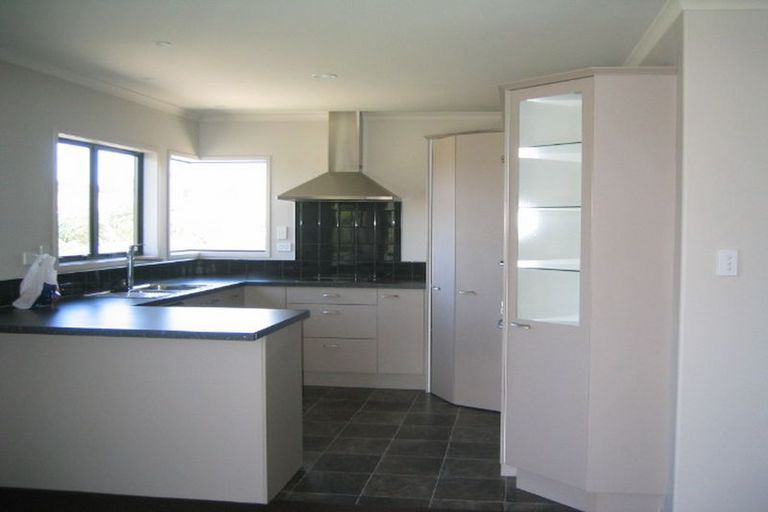 Photo of property in 10 Waipuna Grove, Welcome Bay, Tauranga, 3112