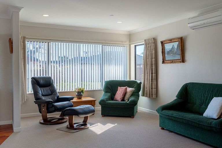 Photo of property in 17/9 Ian Peter Way, Otaki, 5512
