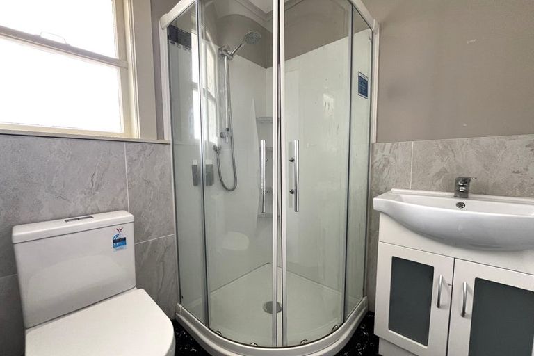 Photo of property in 249 Wellington Road, Wainuiomata, Lower Hutt, 5014