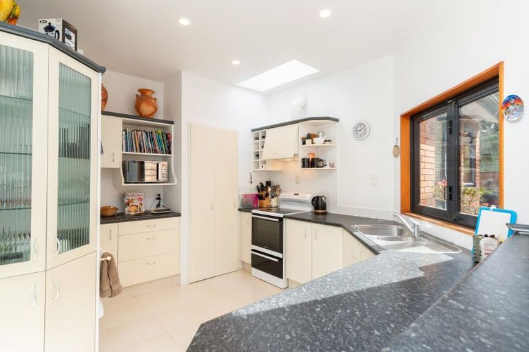 Photo of property in 39 Kahikatea Lane, Brown Owl, Upper Hutt, 5018