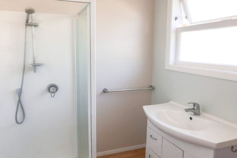 Photo of property in 30b York Street, Picton, 7220