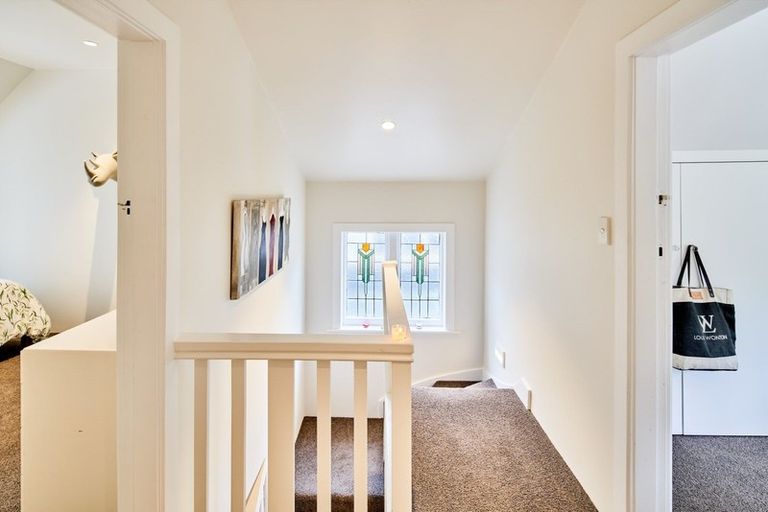 Photo of property in 62 Hobson Street, Thorndon, Wellington, 6011