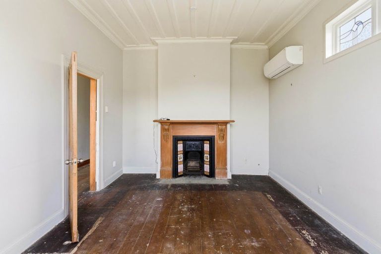 Photo of property in 44 Meadow Street, Mornington, Dunedin, 9011