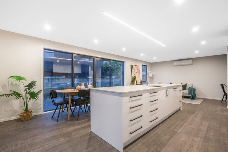 Photo of property in 2b Kaiaho Close, Aotea, Porirua, 5024