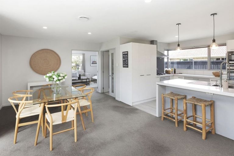 Photo of property in 99 Rannoch Drive, Broomfield, Christchurch, 8042