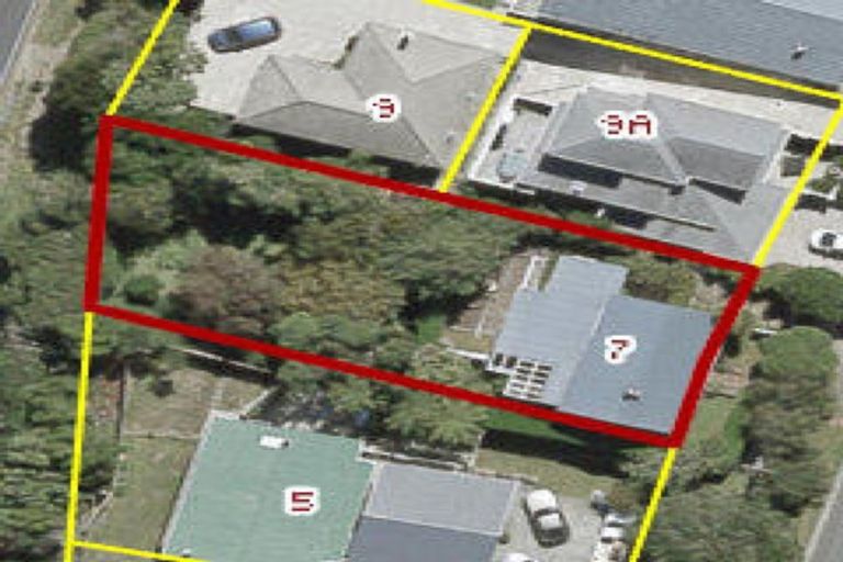 Photo of property in 7 Retter Street, Paparangi, Wellington, 6037