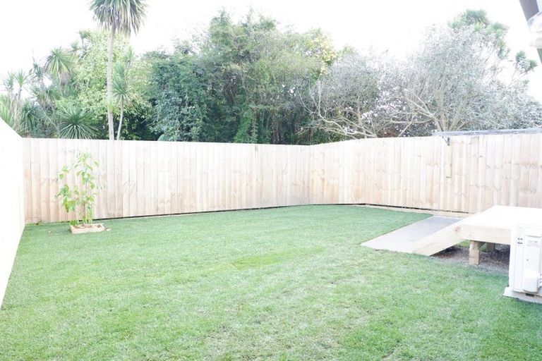 Photo of property in 4/5 Helena Road, Hillcrest, Hamilton, 3216