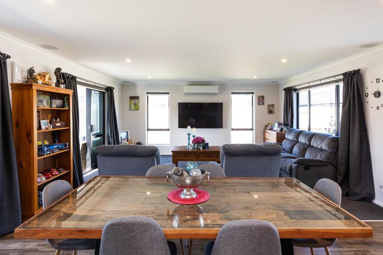 Photo of property in 7 Middleton Way, Ashhurst, 4810