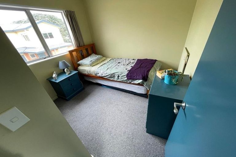 Photo of property in 10 Pohutukawa Grove, Titahi Bay, Porirua, 5022