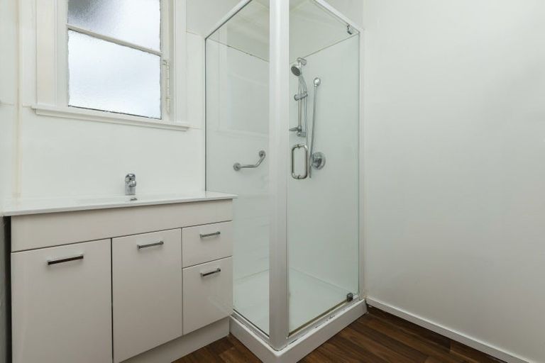 Photo of property in 42 Colenso Street, Sumner, Christchurch, 8081