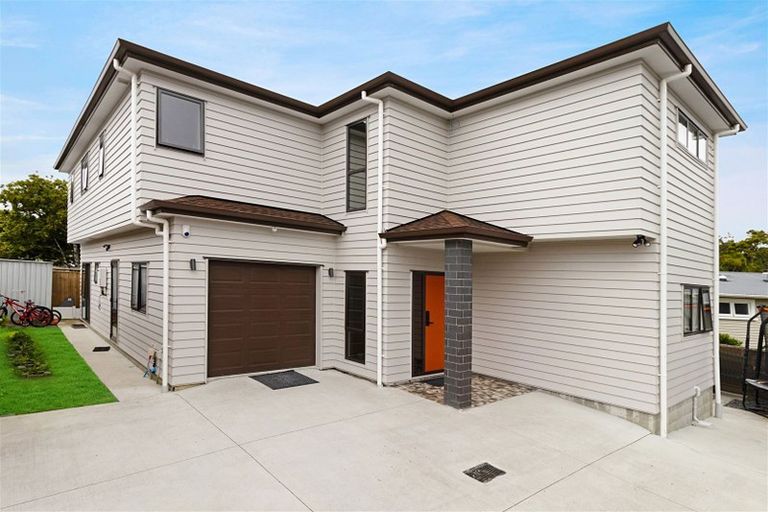 Photo of property in 7a Woodvale Road, Glen Eden, Auckland, 0602