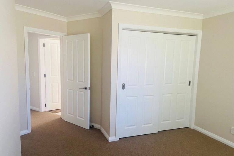 Photo of property in 16b Stephen Street, Johnsonville, Wellington, 6037