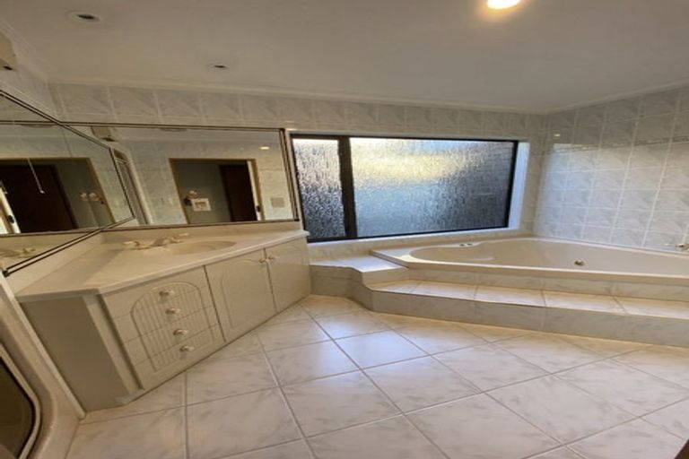 Photo of property in 11 Richardson Street, Britannia Heights, Nelson, 7010