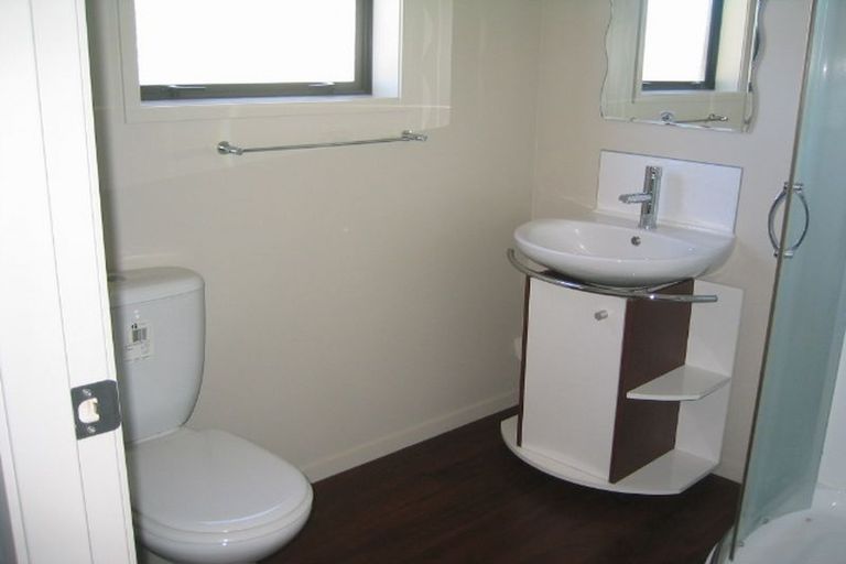 Photo of property in 10 Waipuna Grove, Welcome Bay, Tauranga, 3112