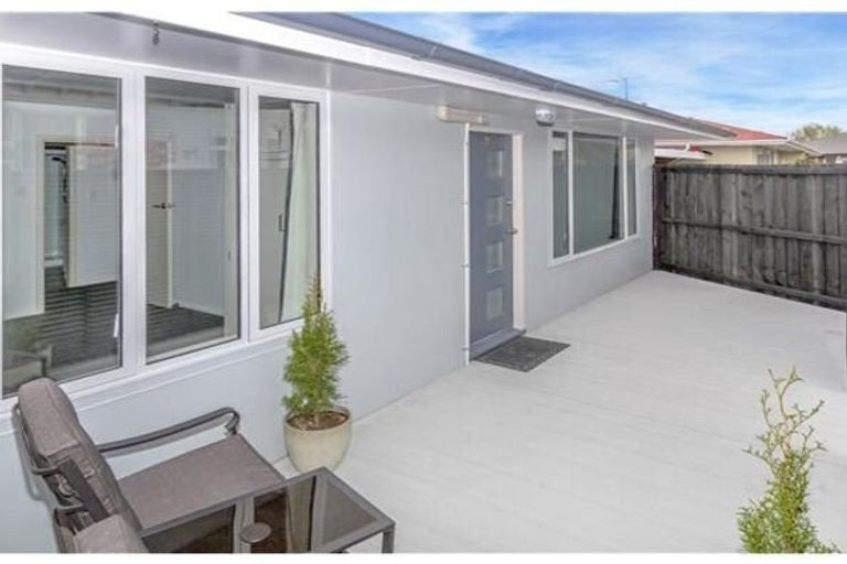 Photo of property in 2/133 Geraldine Street, Edgeware, Christchurch, 8013