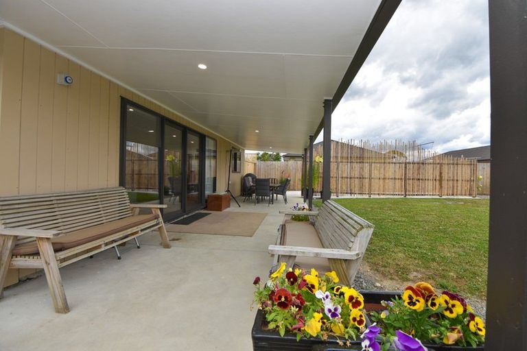 Photo of property in 51 Hilton Road, Carterton, 5713