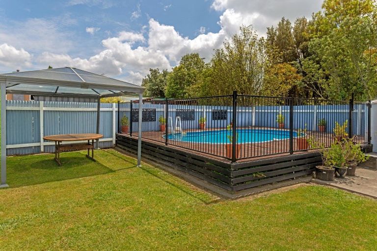 Photo of property in 21 Main Road, Makaraka, Gisborne, 4010
