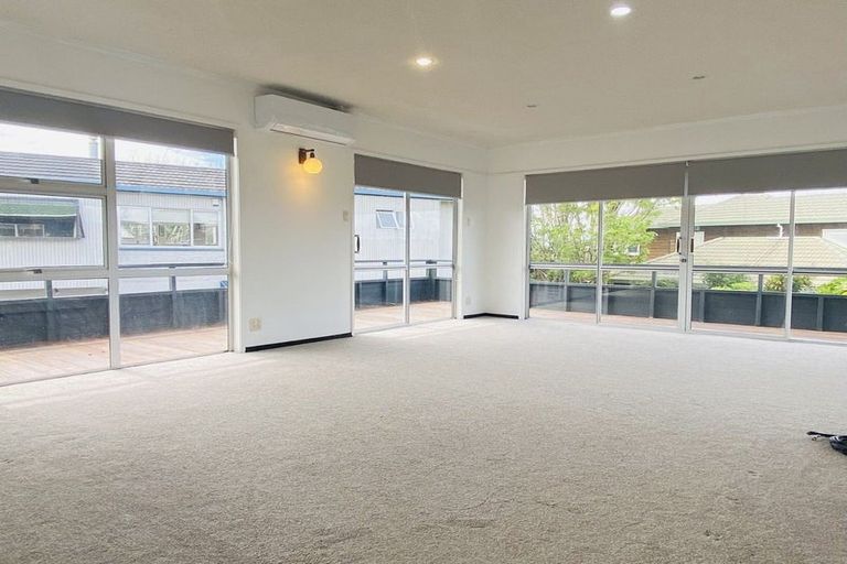 Photo of property in 198 Clovelly Road, Bucklands Beach, Auckland, 2012