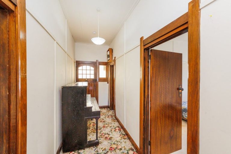 Photo of property in 21 Aru Street, Tangimoana, 4822