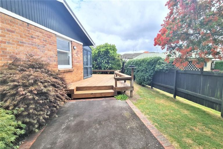 Photo of property in 4 Strathmore Street East, Matua, Tauranga, 3110