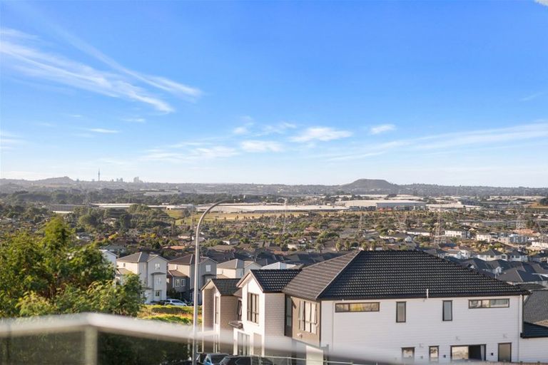 Photo of property in 12 Piki Street, Flat Bush, Auckland, 2019