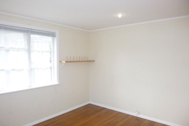 Photo of property in 1/402 Cambridge Terrace, Naenae, Lower Hutt, 5011