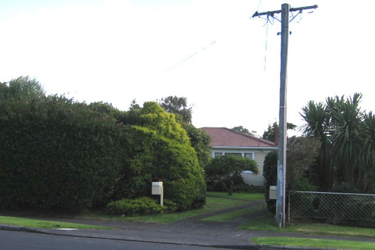Photo of property in 29 Taikata Road, Te Atatu Peninsula, Auckland, 0610