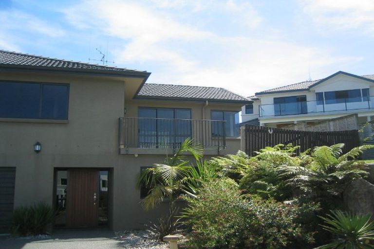 Photo of property in 10 Waipuna Grove, Welcome Bay, Tauranga, 3112