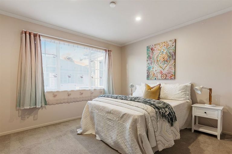 Photo of property in 46 Westerham Drive, Dannemora, Auckland, 2016