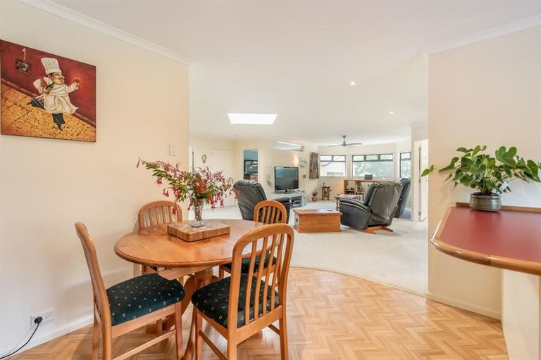 Photo of property in 38 Hinemoa Street, Waiwhetu, Lower Hutt, 5010