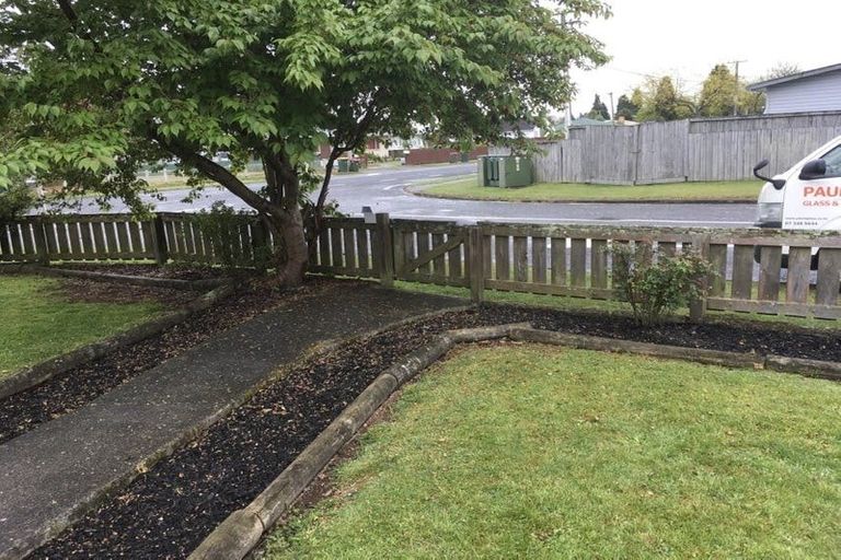 Photo of property in 94a Clayton Road, Mangakakahi, Rotorua, 3015