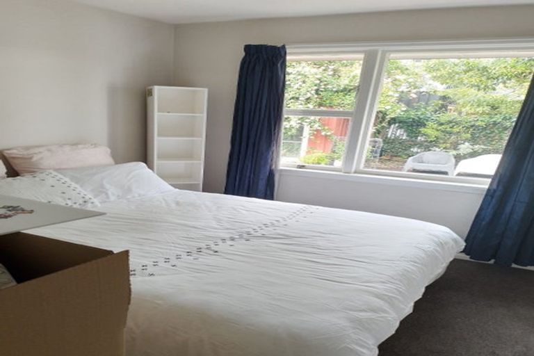 Photo of property in 176 Centaurus Road, Saint Martins, Christchurch, 8022