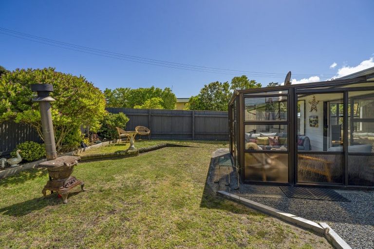 Photo of property in 33 Babbacombe Avenue, Otaki Beach, Otaki, 5512