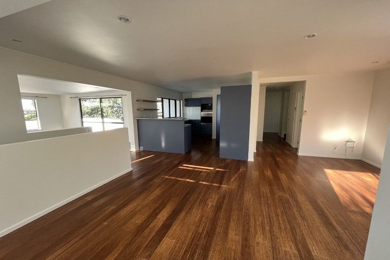 Photo of property in 39 Ardern Avenue, Stanmore Bay, Whangaparaoa, 0932